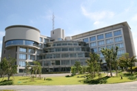 新市役所庁舎