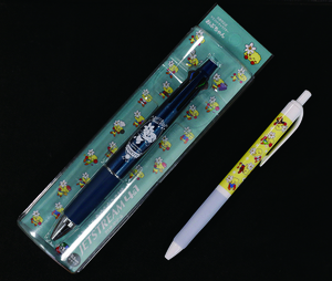 多機能ボールペンと単色ボールペンの画像