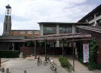吉田児童老人福祉センターの画像です。