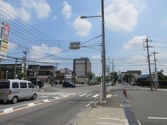 大府駅西交差点の様子