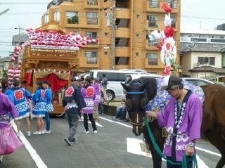 写真3：藤井神社の祭り