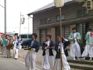 写真1：七社神社の祭り