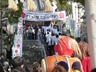 写真：長草天神社の祭り