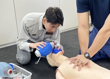 写真：救助訓練中の様子