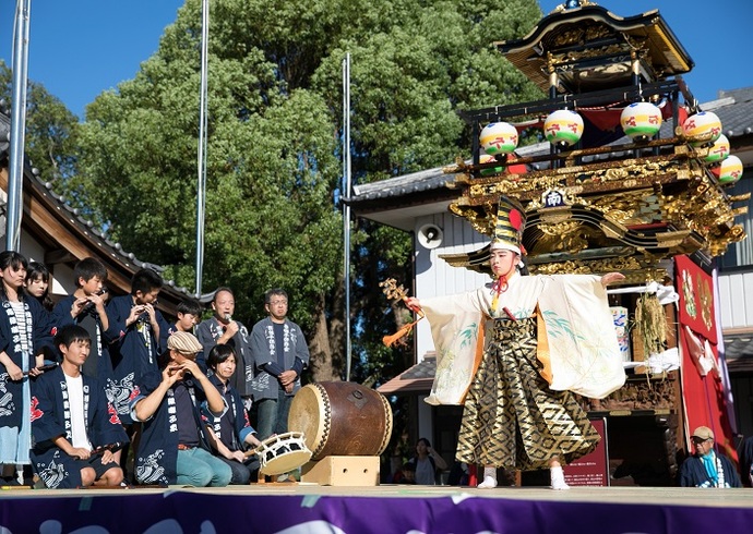 三番叟(さんばそう・秋の祭礼)(10月撮影)