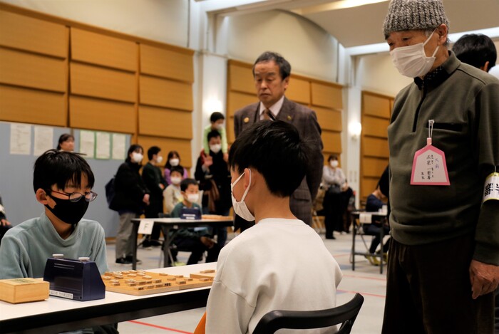 盆梅展の会場の様子