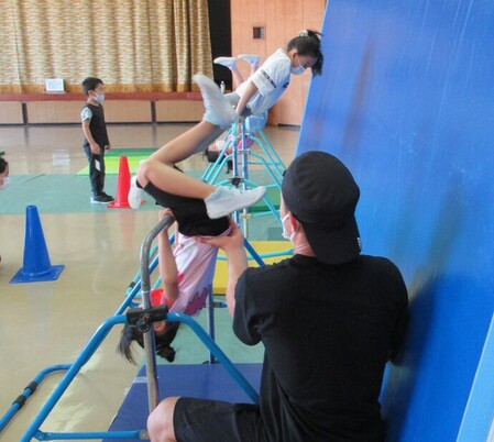 さかあがり教室の写真です。