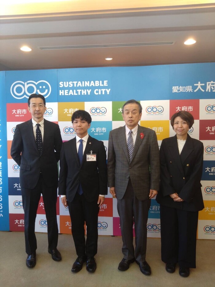 記念撮影の様子
