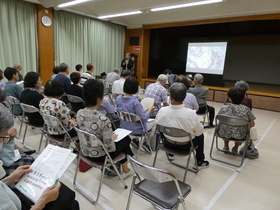 美術講座の様子です。