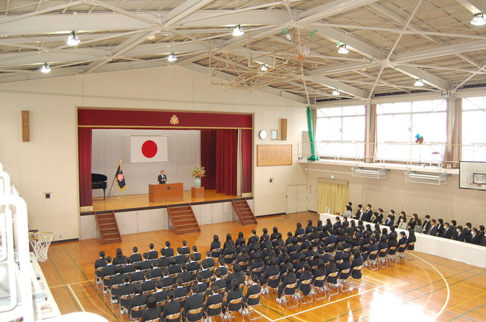 卒業証書並びに修了証書授与式の様子1