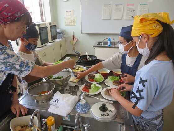 わくわくこどもキッチンの講座風景