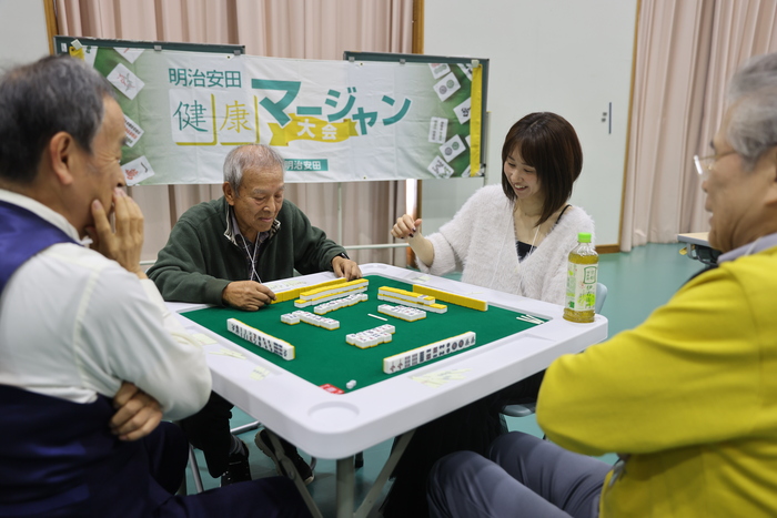 健康マージャン大会の様子の写真