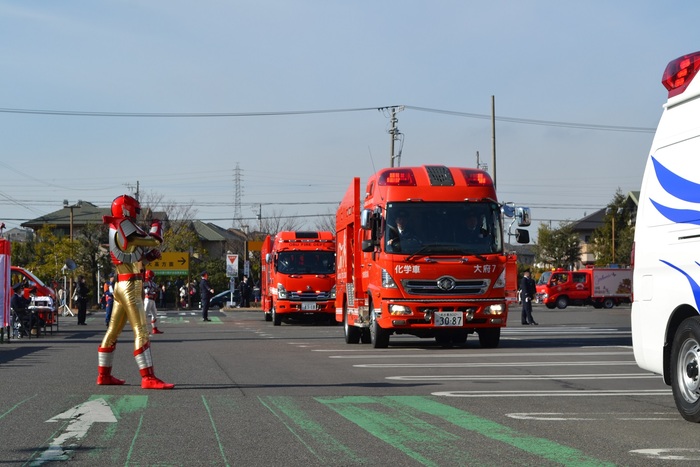 分列行進（車両部隊）
