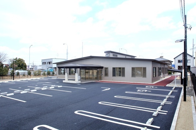 コラビアの外観