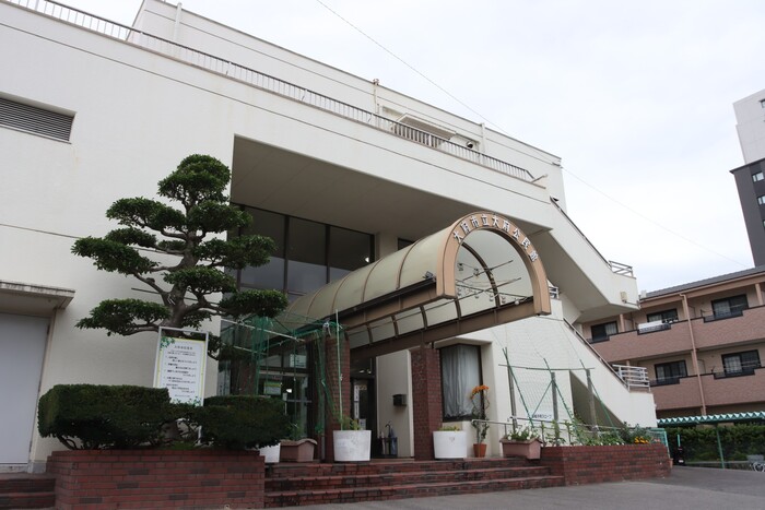 生涯学習課の配置図