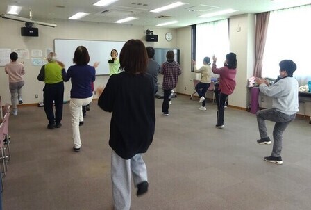 前回の講座（2026年2月実施「体ぽかぽかエクササイズ」）の様子